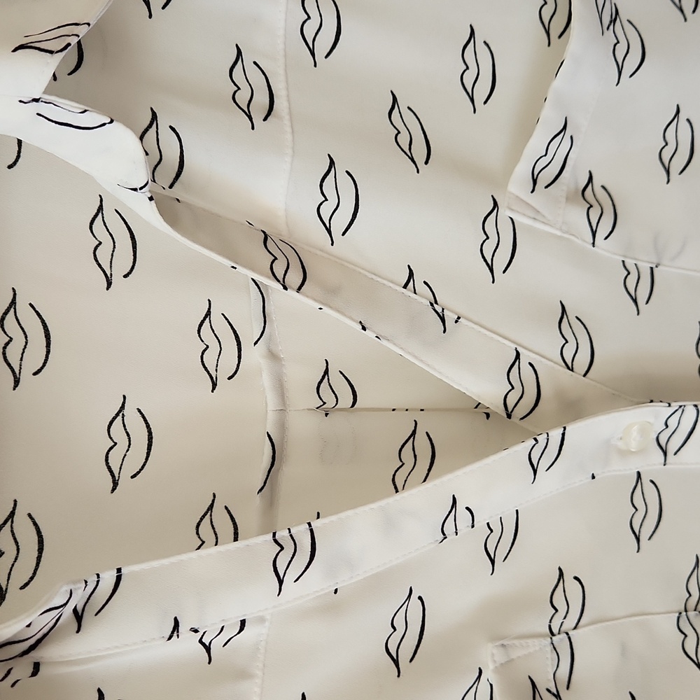 Rare  Express White Lip Print  Shirt - Picture 3 of 4